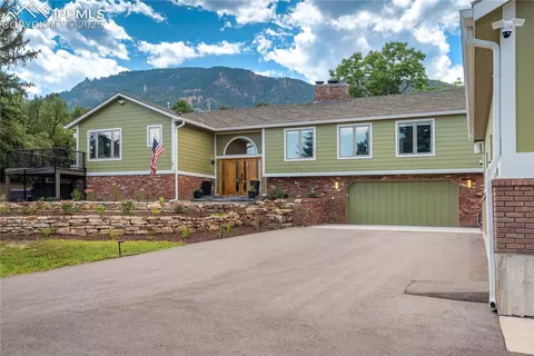 5 Penrose Blvd, Colorado Springs, CO 80906