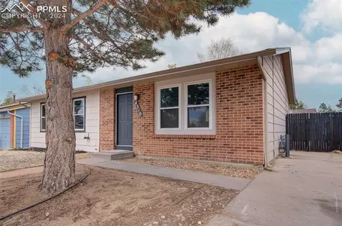 4310 Moonbeam Dr, Colorado Springs, CO 80916