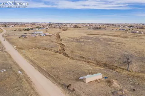 6735 Chief Rd, Peyton, CO 80831 photo 2