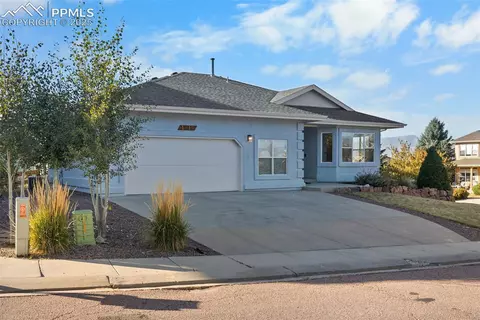 1817 Queens Canyon Ct, Colorado Springs, CO 80921