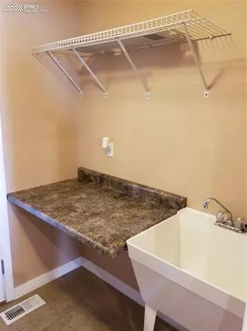 1230 E Rustic Dr, Pueblo West, CO 81007 photo 11