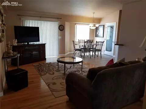 1230 E Rustic Dr, Pueblo West, CO 81007 photo 3
