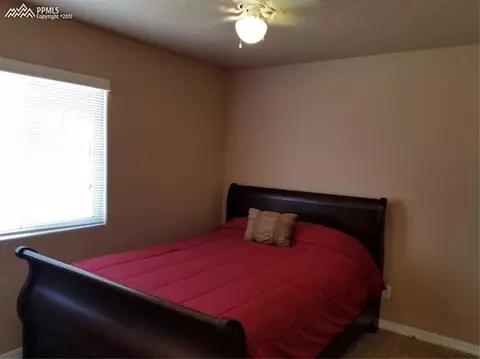 1230 E Rustic Dr, Pueblo West, CO 81007 photo 9