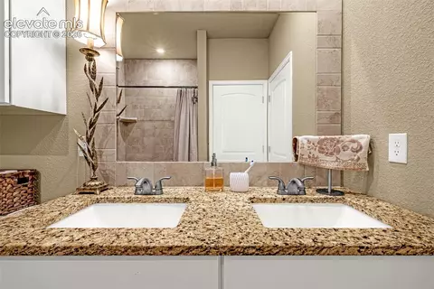 Bath - 11 Capistrano Dr, Florence, CO 81226 photo 6 of 6