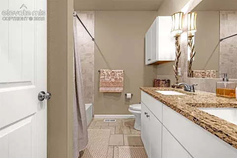 Bath - 11 Capistrano Dr, Florence, CO 81226 photo 5 of 6