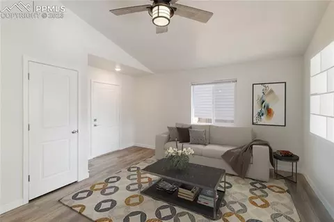7643 Barn Owl Dr, Fountain, CO 80817