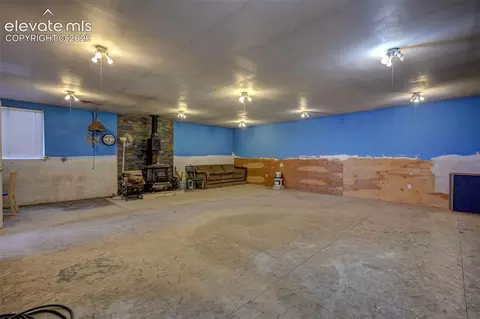 Living - 4125 Log Rd, Peyton, CO 80831 photo 6 of 6