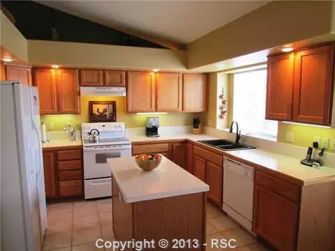 12326 Snaffle Bit Rd, Peyton, CO 80831 photo 3