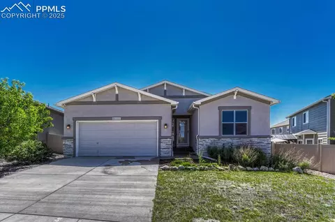 8437 Salt Brush Rd, Colorado Springs, CO 80908