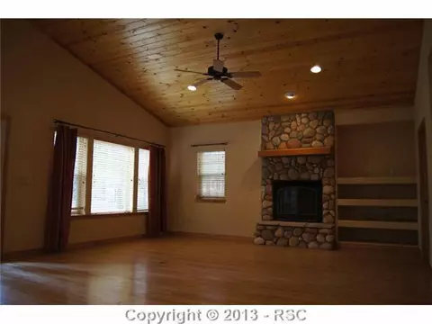 531 Spring Valley Dr, Divide, CO 80814 photo 2