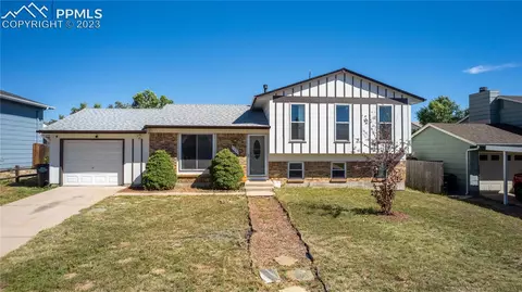 2933 Dickens Dr, Colorado Springs, CO 80916