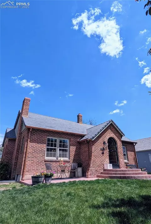 1311 Longwood Ave, Pueblo, CO 81004