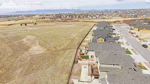9921 Golf Crest Dr, Peyton, CO 80831 photo 4