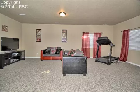 10998 Middlegate Ct, Peyton, CO 80831 photo 17