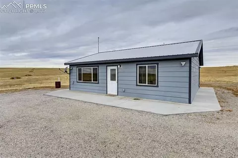 1220 Choate Ln, Yoder, CO 80864 photo 5