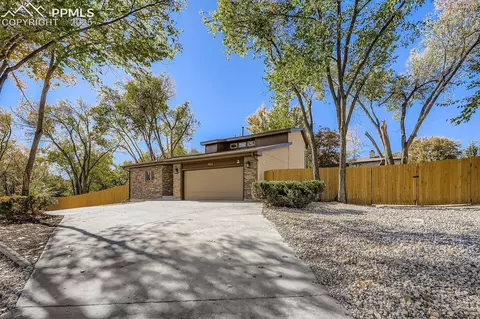 422 S Chelton Rd, Colorado Springs, CO 80916