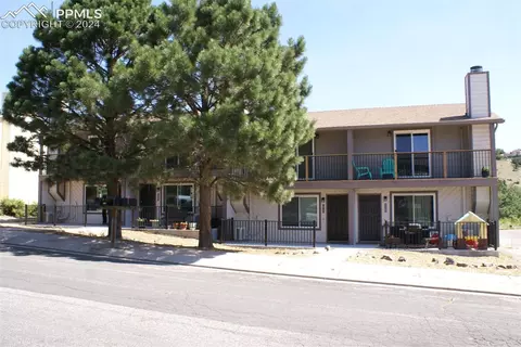 2325 Split Rock Dr, Colorado Springs, CO 80919