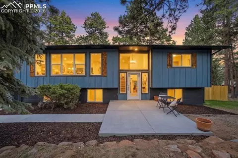 307 S Evergreen St, Woodland Park, CO 80863