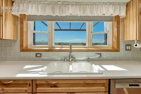 Kitchen - 14150 Teleo Ct, Peyton, CO 80831 photo 2 of 4