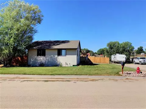 415 8th St, Limon, CO 80828 photo 1