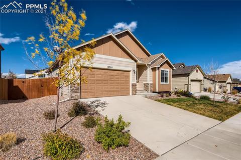 12746 Culebra Peak Dr, Peyton, CO 80831 photo 2