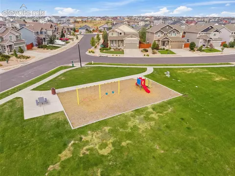 View/Area - 9790 Vistas Park Dr, Peyton, CO 80831 photo 3 of 9