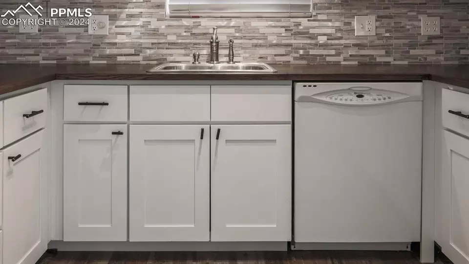 Kitchen - 1023 Swope Ave, Colorado Springs, CO 80909 photo 1 of 5