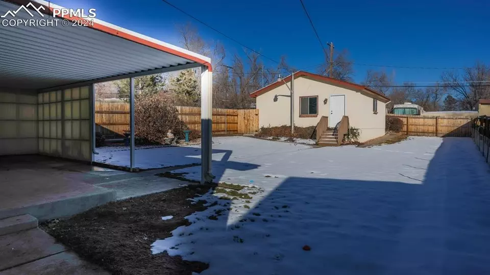 Exterior - 1023 Swope Ave, Colorado Springs, CO 80909 photo 5 of 13