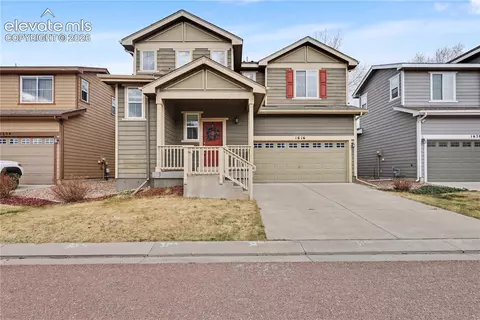 1616 Rustlers Roost Dr, Colorado Springs, CO 80921