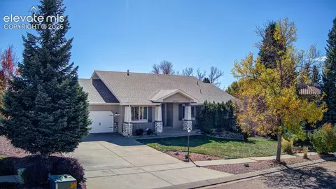 2853 Glen Arbor Dr, Colorado Springs, CO 80920