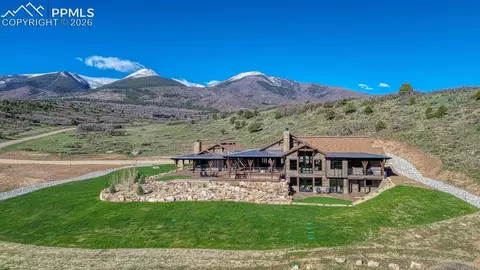 1768 Running Bear Ln, Cotopaxi, CO 81223