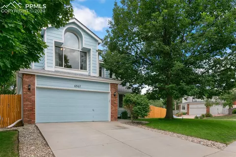 6307 Brightstar Dr, Colorado Springs, CO 80918