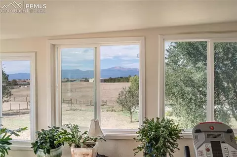 10665 Arrowgrass Loop, Peyton, CO 80831 photo 4