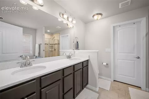 Bath - 12832 Scenic Walk Dr, Peyton, CO 80831 photo 1 of 4