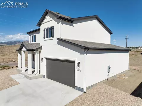 874 N Raynolds Ave, Canon City, CO 81212