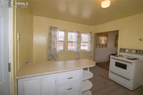 704 W 3rd St, Florence, CO 81226 photo 5