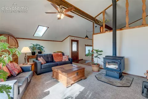 Living - 66 Broken Wheel Dr, Divide, CO 80814 photo 2 of 3