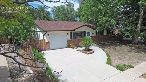 1227 Osgood Rd, Colorado Springs, CO 80915