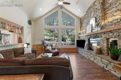 7590 Winding Oaks Dr, Colorado Springs, CO 80919