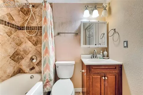 18257 E Atlantic Dr, Aurora, CO 80013 photo 5