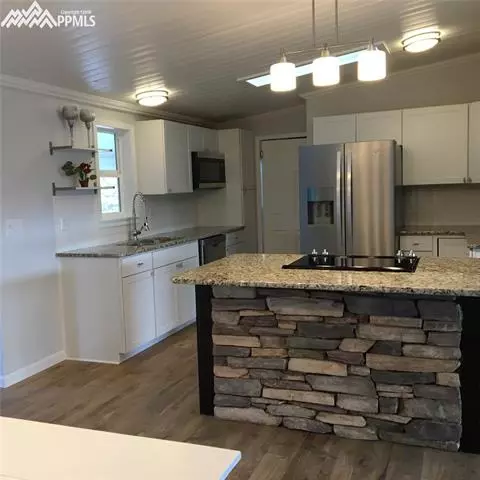 367 E Longbow Dr, Divide, CO 80814 photo 17