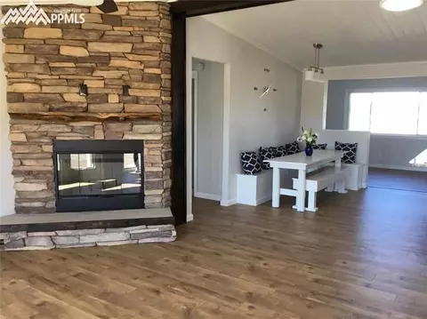 367 E Longbow Dr, Divide, CO 80814 photo 5