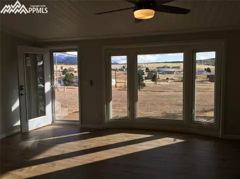 367 E Longbow Dr, Divide, CO 80814 photo 6