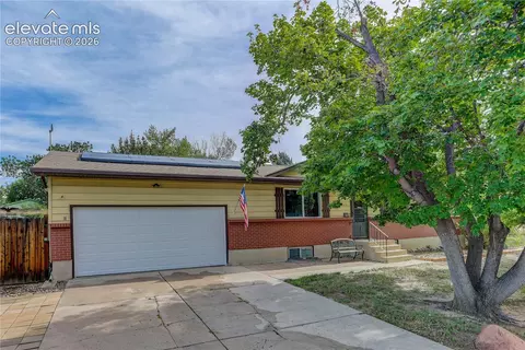 4619 Sprucewood Dr, Colorado Springs, CO 80918