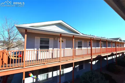 716 Yale Pl #B, Canon City, CO 81212