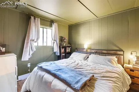 Bedroom - 679 Calcite Dr, Divide, CO 80814 photo 1 of 5