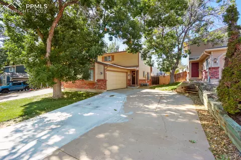12779 Eudora Dr, Thornton, CO 80241