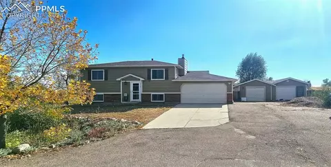 9720 Rolling G Rd, Fountain, CO 80817