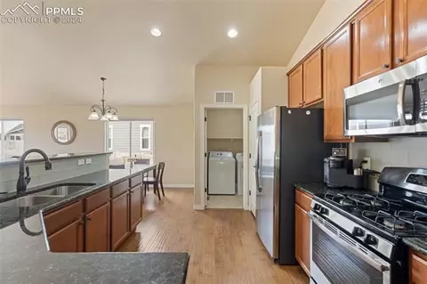 10102 Golf Crest Dr, Peyton, CO 80831 photo 10