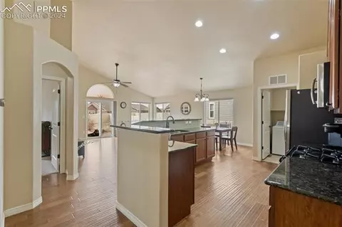 10102 Golf Crest Dr, Peyton, CO 80831 photo 14